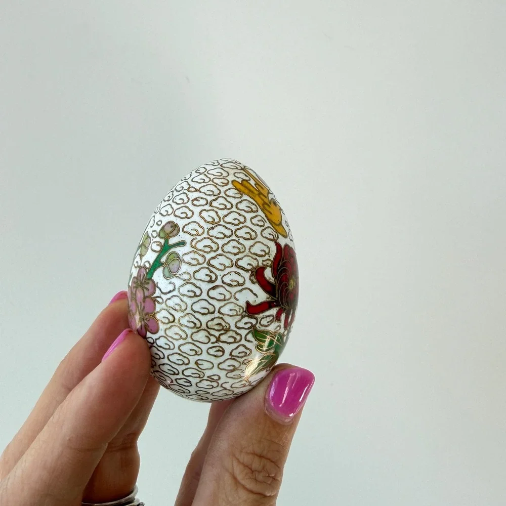Vintage Chinese Cloisonne Enamel Egg White Floral Bird Motif 2.5 Inch Decor